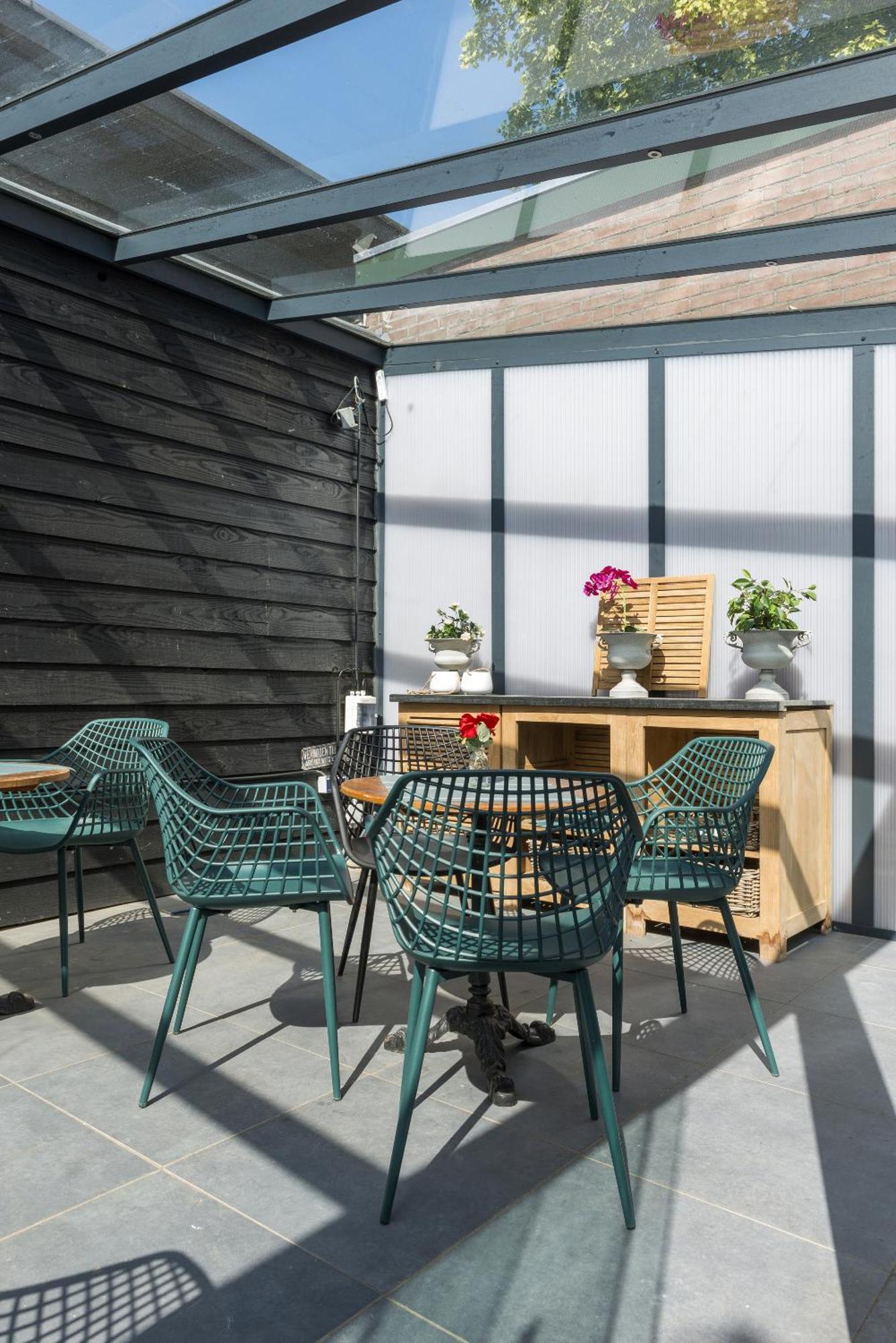 Petite With Wifi, Ac, And Shared Kitchen * Tilburg